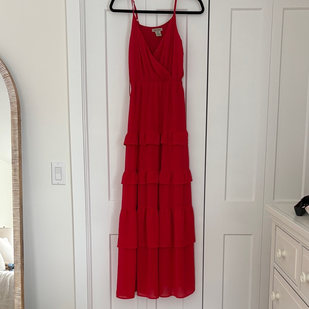Elegant Red Sleeveless Dress